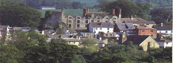 Hay-on-Wye (Welsh - Y Gelli) is situated between Hereford and Brecon